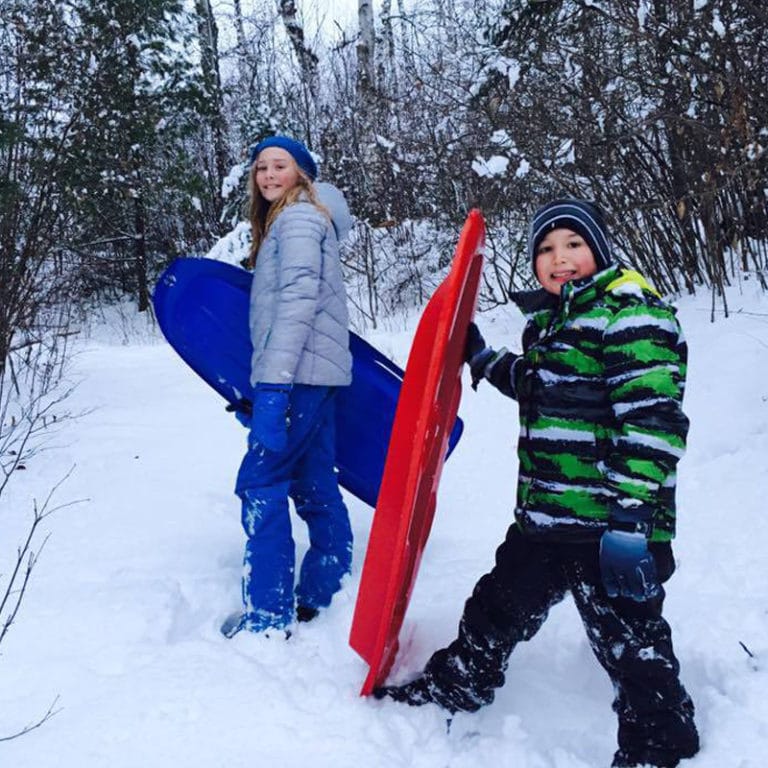4 Winter Fitness Activities for the Whole Family